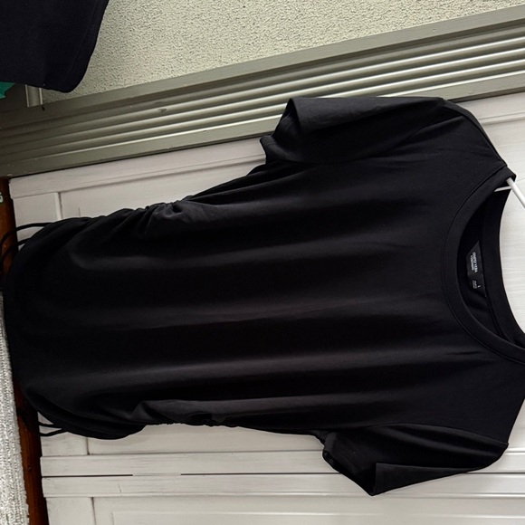 Simply Vera Vera Wang Black Short Sleeve Tee - Picture 1 of 2